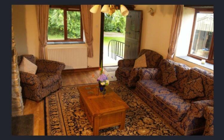 Hayloft Cottage Merton  Екстериор снимка